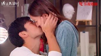 国产情侣在线视频,浪漫瞬间，甜蜜共享